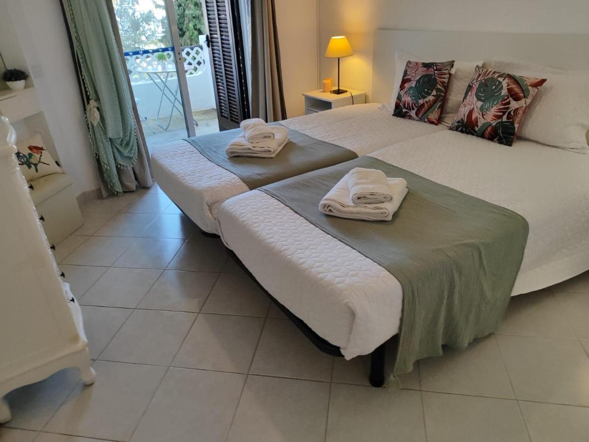 Albufeira Balaia Golf Vilage 4 With Pool By Homing Bagian luar foto