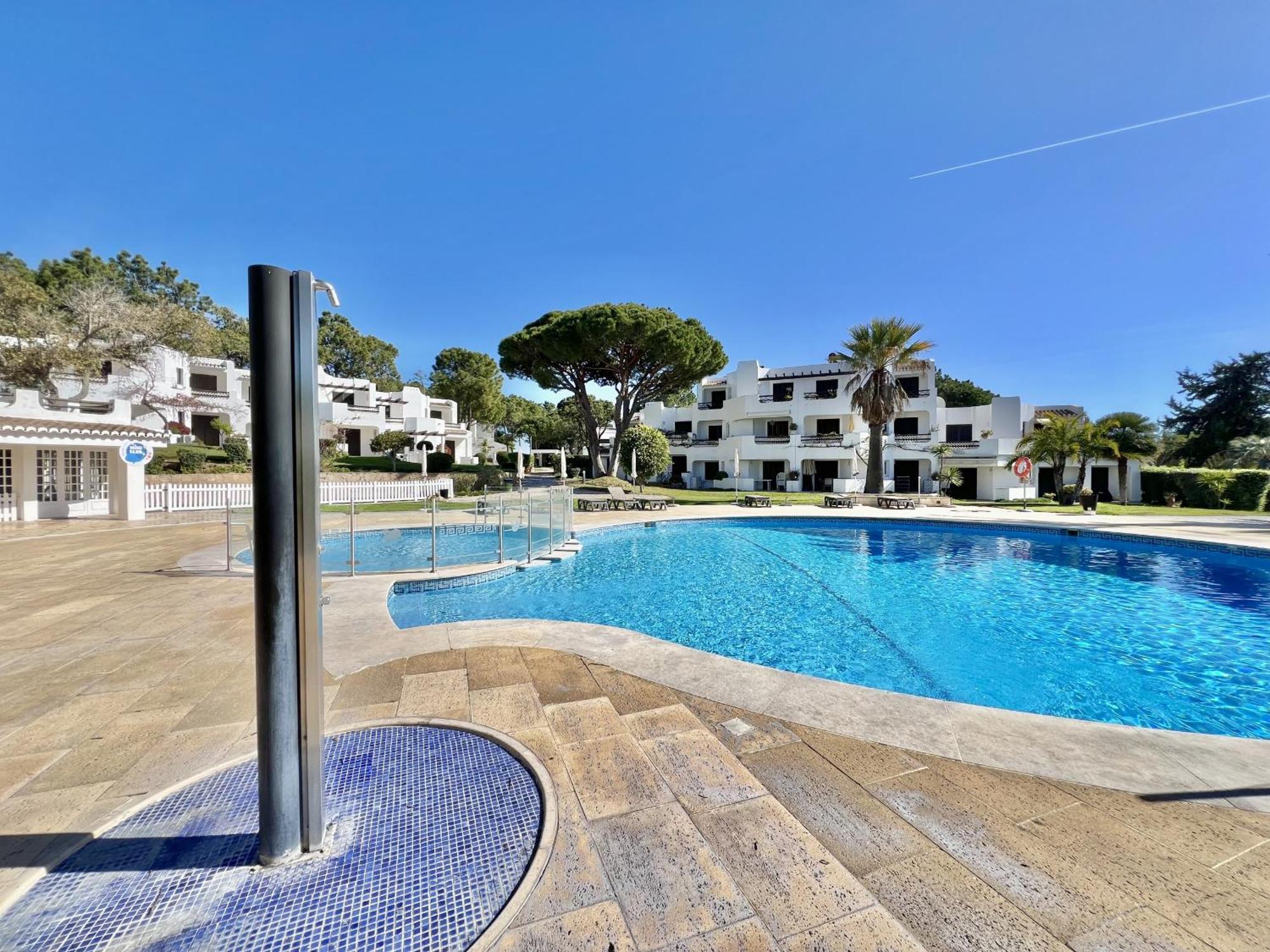 Albufeira Balaia Golf Vilage 4 With Pool By Homing Bagian luar foto