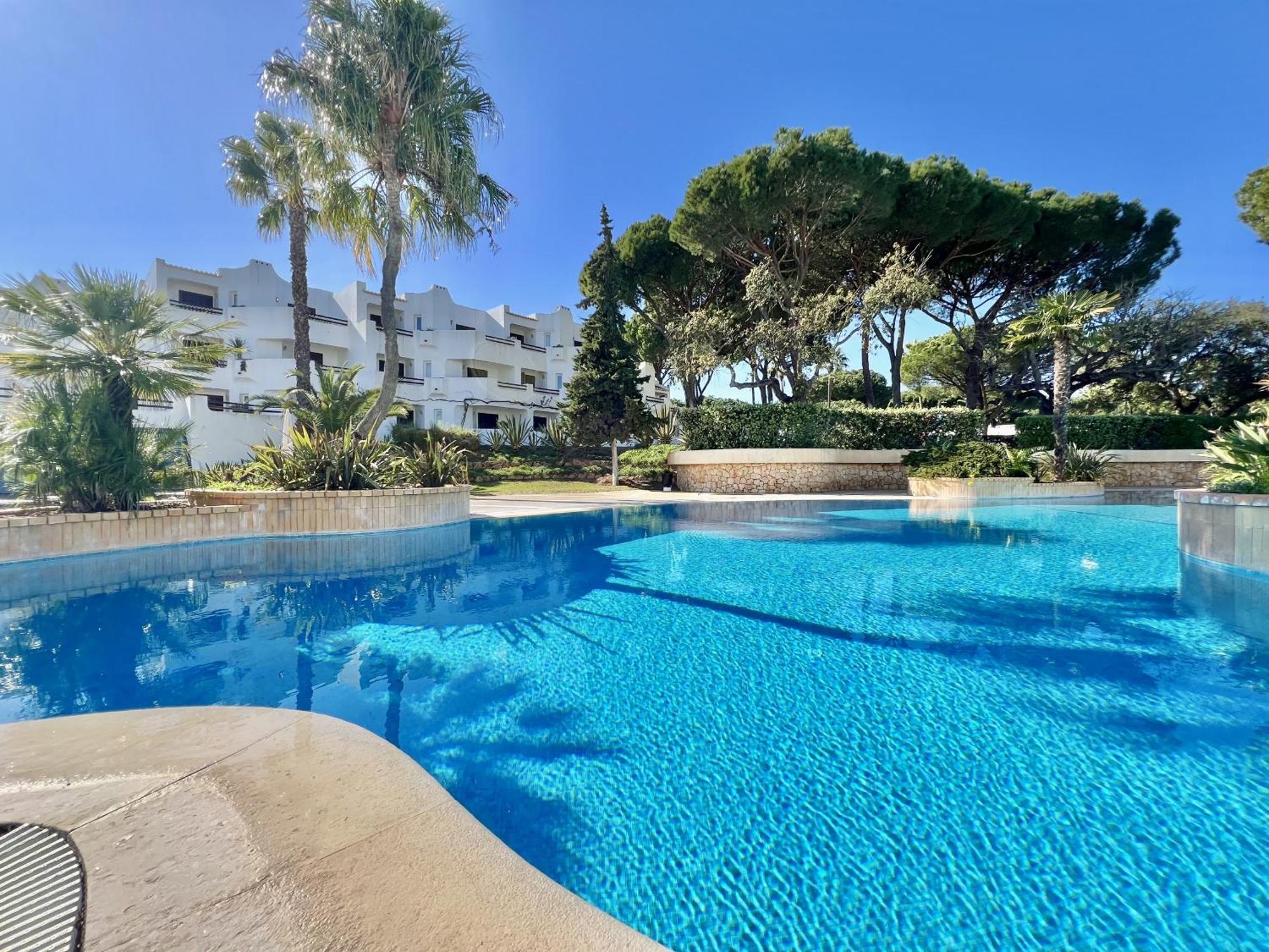 Albufeira Balaia Golf Vilage 4 With Pool By Homing Bagian luar foto